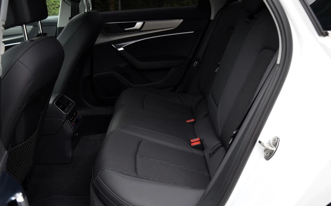 Audi A6 cena 116998 przebieg: 179000, rok produkcji 2020 z Szczekociny małe 562